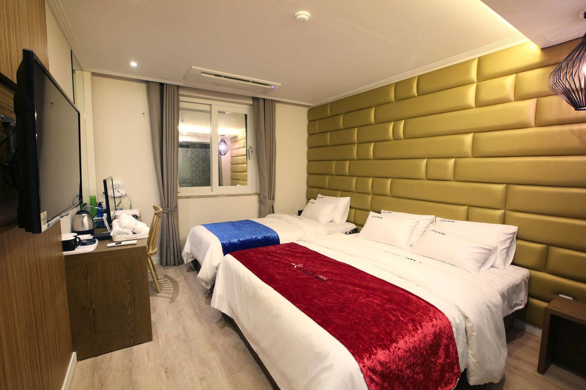 Jeju Lux Hotel Ojo-ri Экстерьер фото